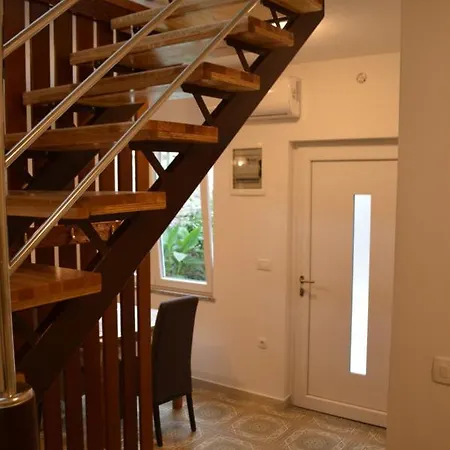 Apartment Apartman Kapetan